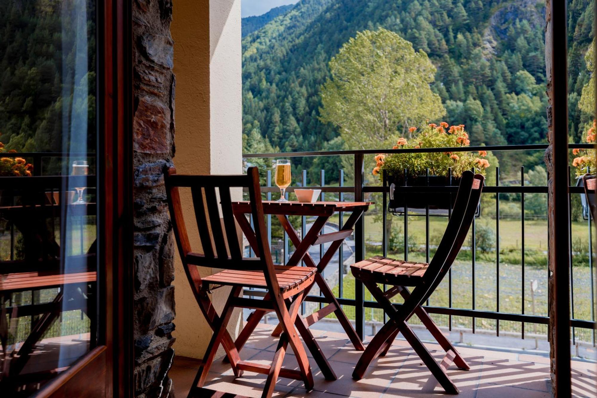 Pierre & Vacances Aparthotel La Tulipa Ордіно Екстер'єр фото